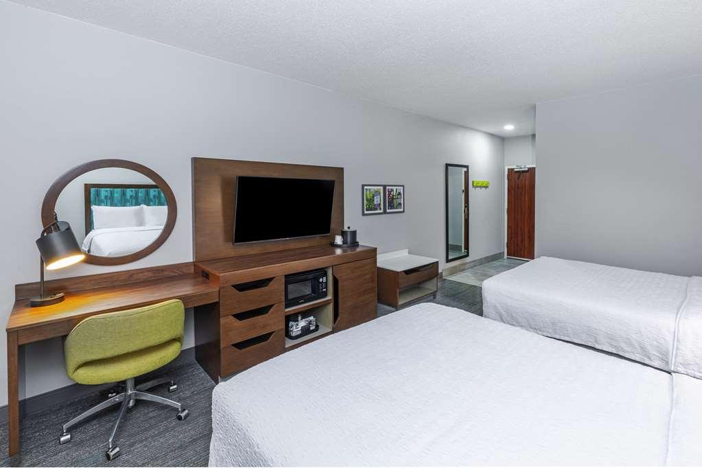 Hampton Inn & Suites Tulsa-Woodland Hills Room photo