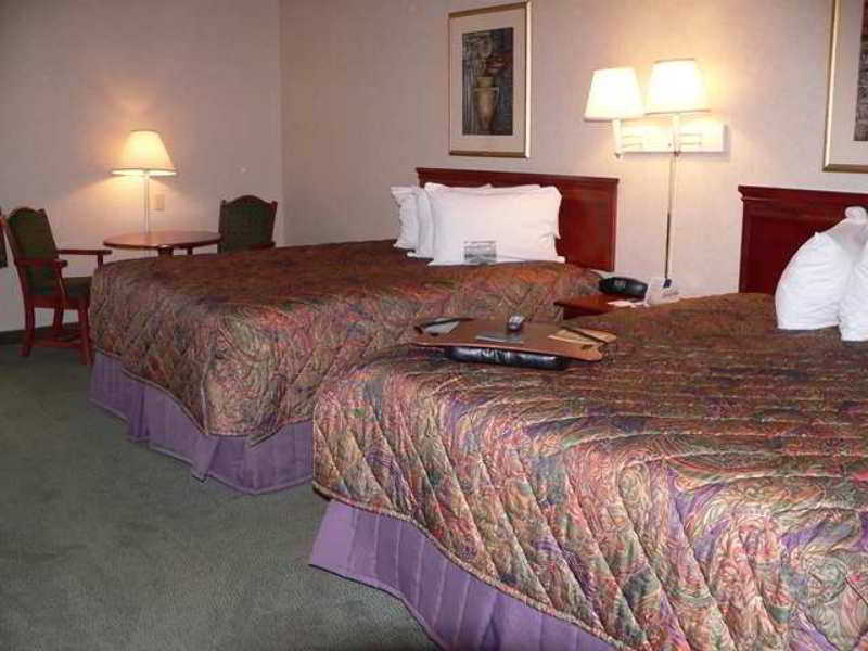 Hampton Inn & Suites Tulsa-Woodland Hills Room photo